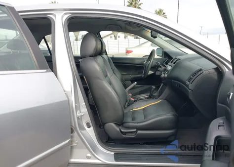 2003 Honda Accord 2.4 Lx from USA, damaged, VIN JHMCM56373C028220